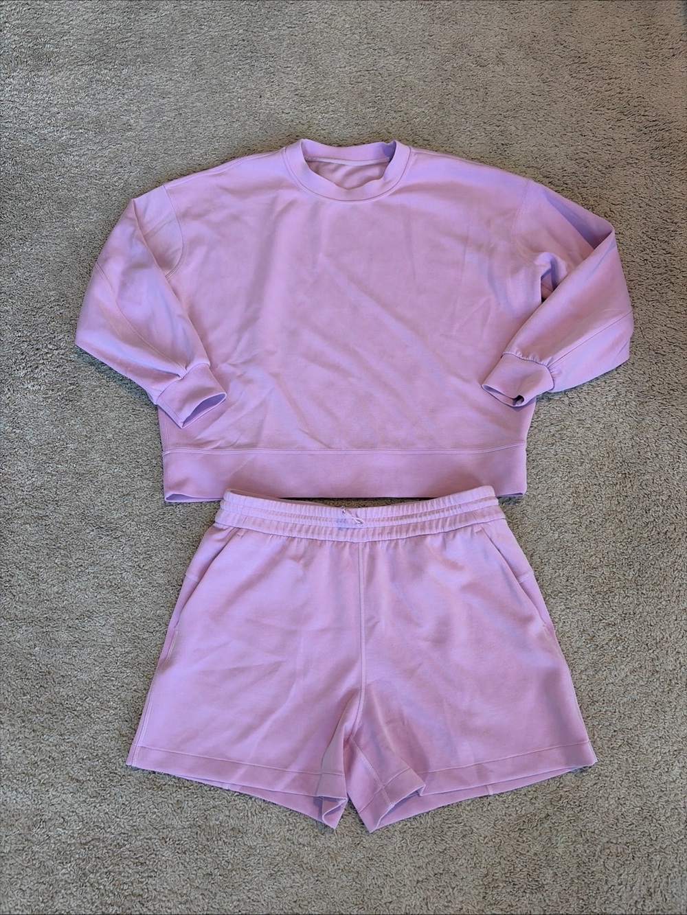 Lululemon Softstreme Vita Pink Sweatshirt High Rise Shorts Set Size 10